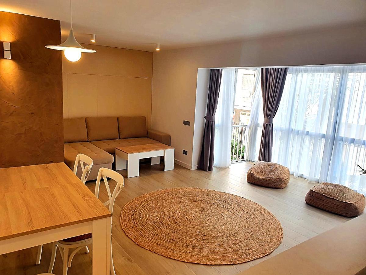 First Line Beach Beautiful Two Bedrooms Benidorm Exterior foto